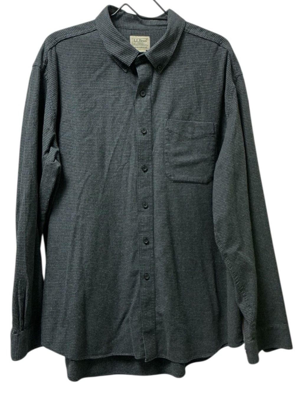 L.L. Bean Men's Charcoal Textured Long-Sleeve Button-Down Shirt